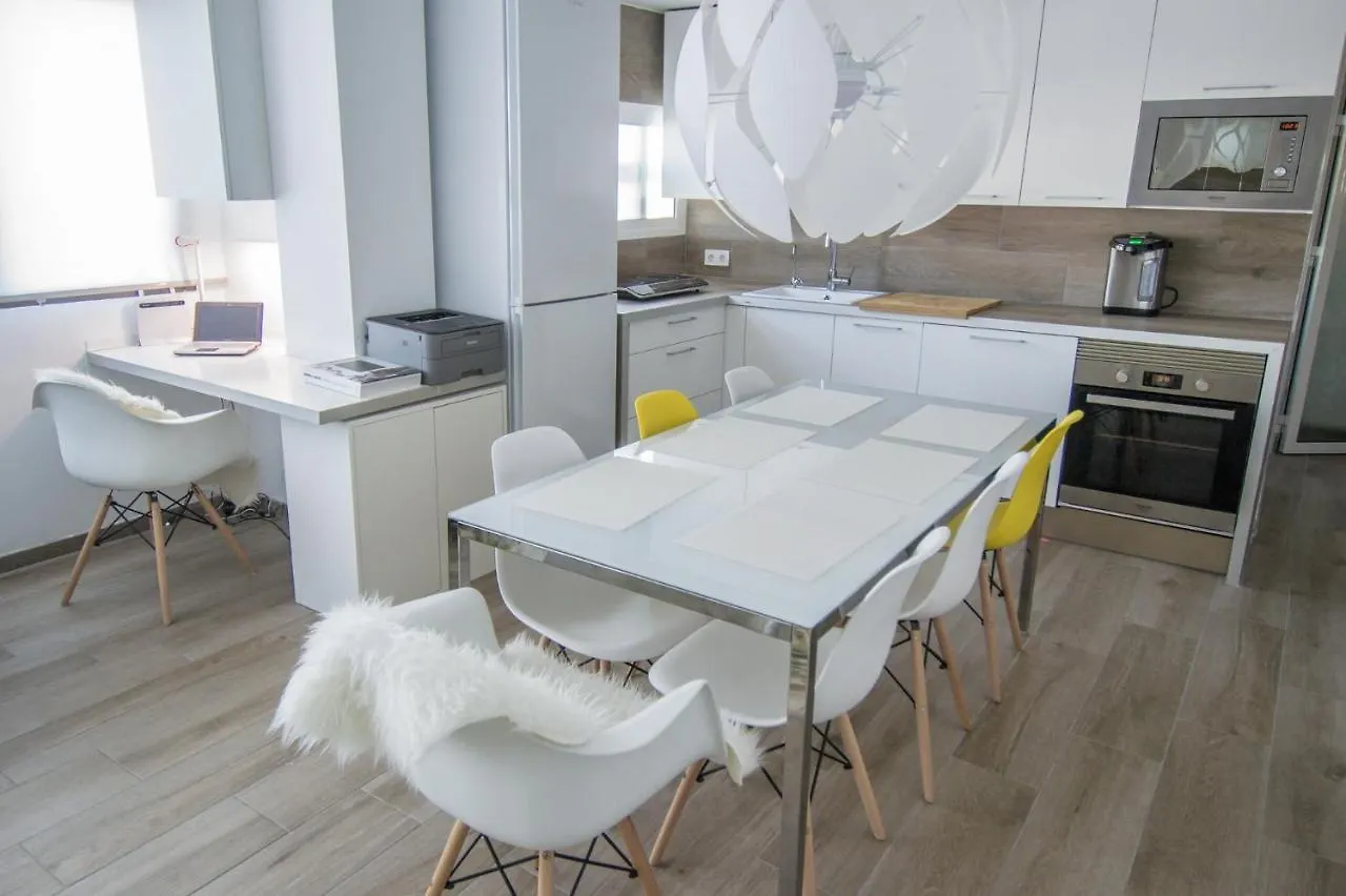 Alay Apartment & Pool 2 Bedroom Benalmadena